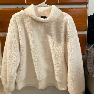 Gap White Fleece Sweatshirt
